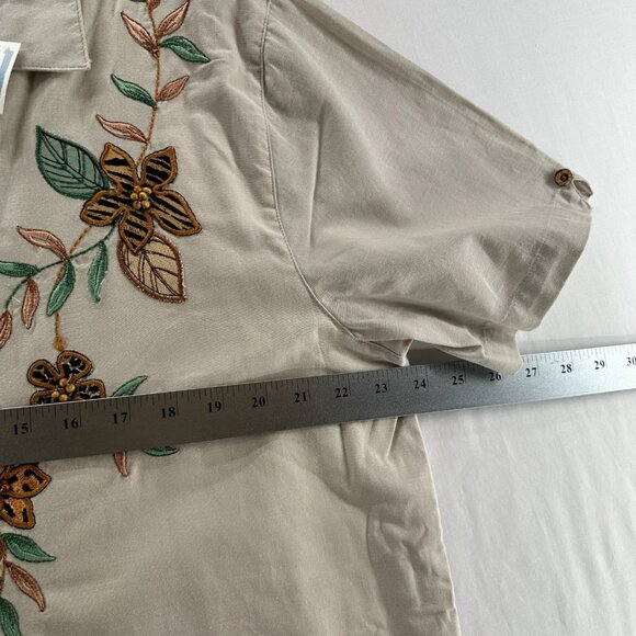 Bobby Brooks Layered Button Up Shirt Women XL Short Sleeve Flower Embroidery - Picture 12 of 13